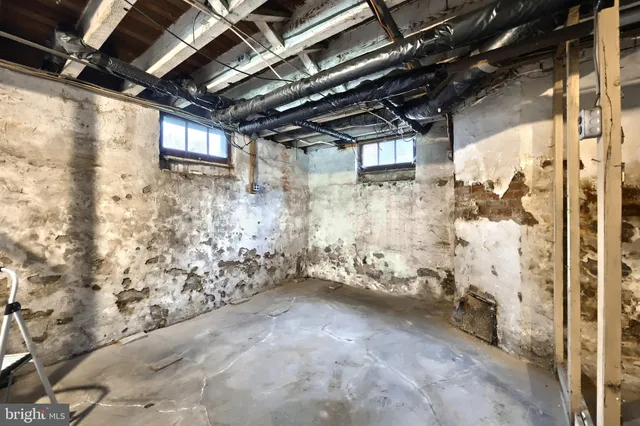 $625,000 | 104 Lincoln Way West, New Oxford, PA 17350