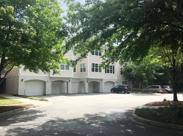 $1,395 | 60 Fenwick Hall Alley, Unit 828, Johns Island, SC 29455