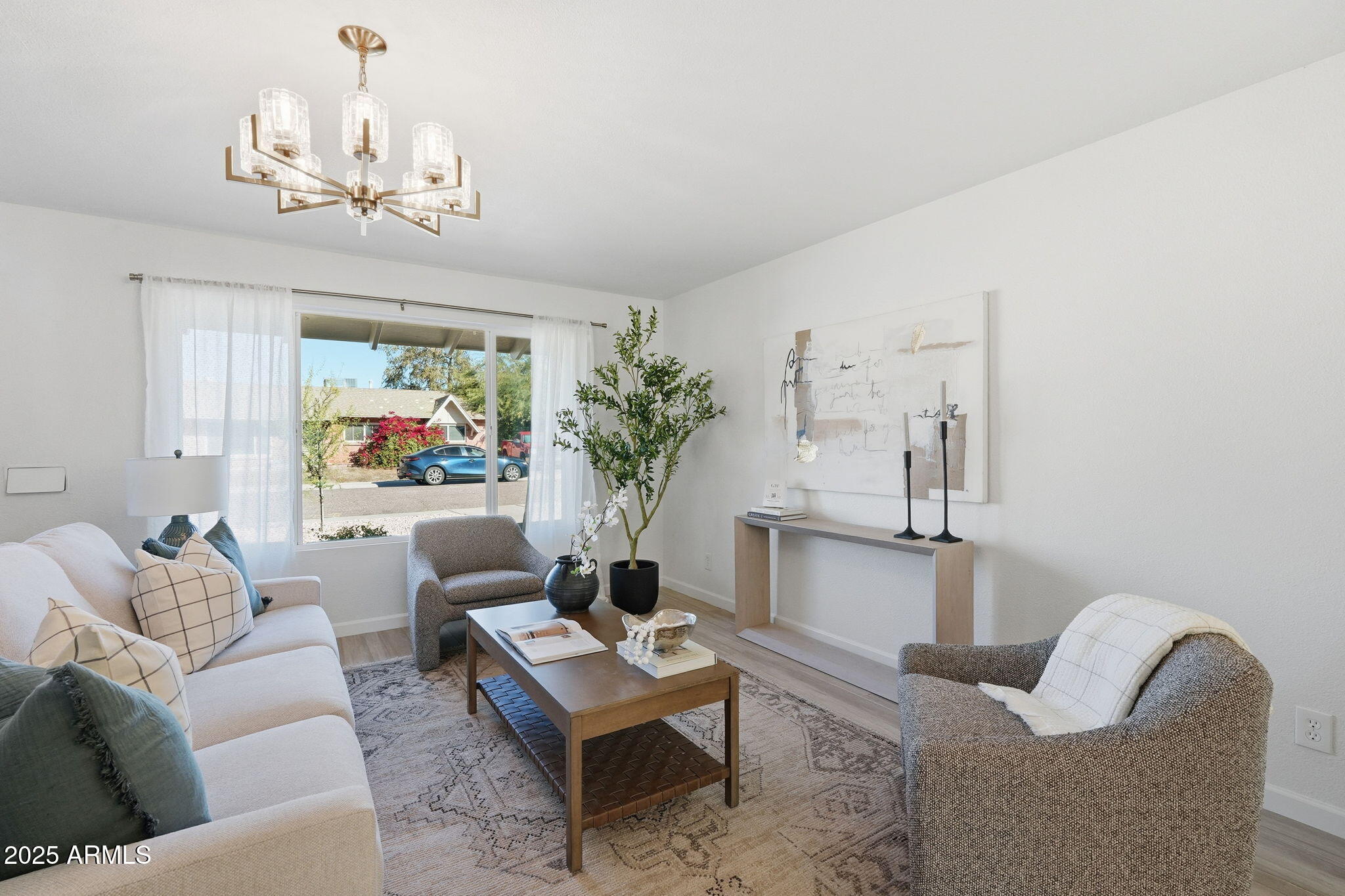 8725 East Coronado Road Scottsdale, AZ 85257 - Photo 8 of 43 008_ListerPros