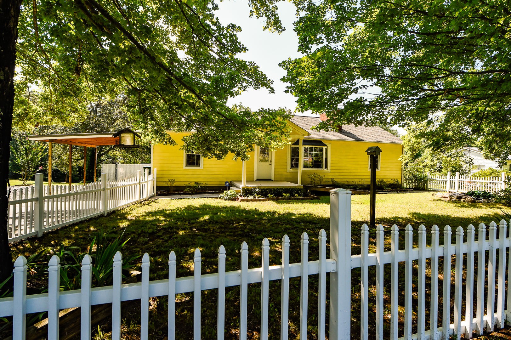 2139 Mentor Road Louisville, TN 37777 - Photo 1 of 40 Gallery Image 1