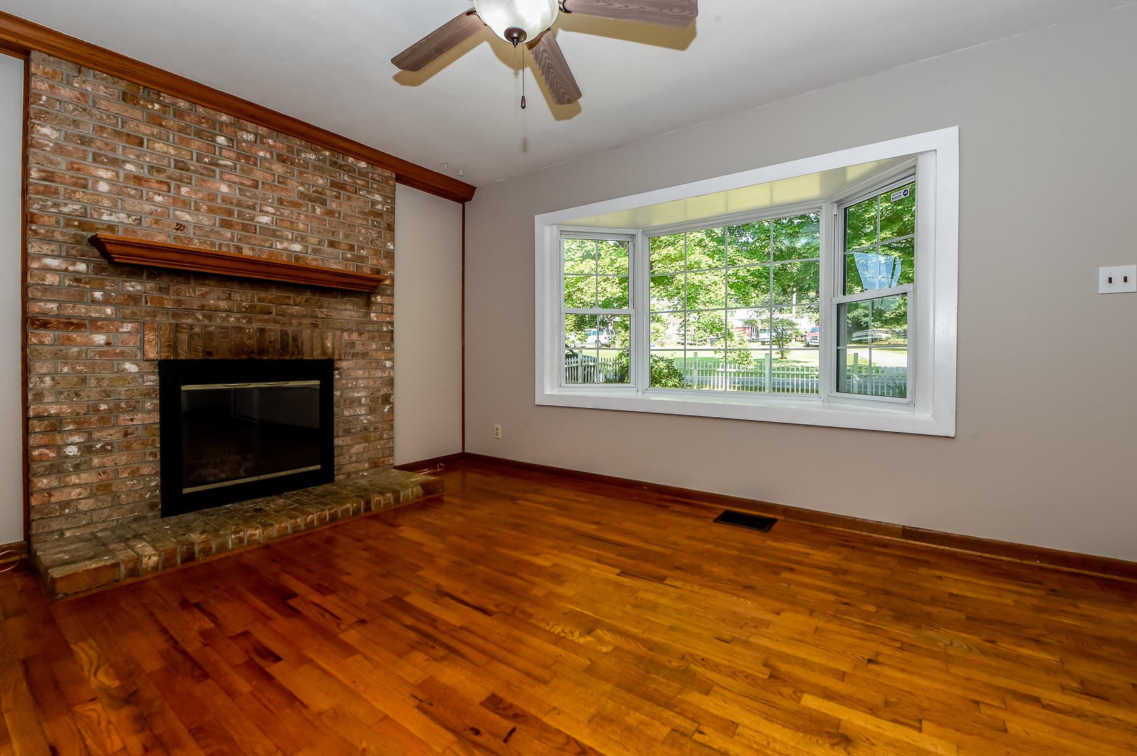 2139 Mentor Road Louisville, TN 37777 - Photo 18 of 40 Gallery Image 18