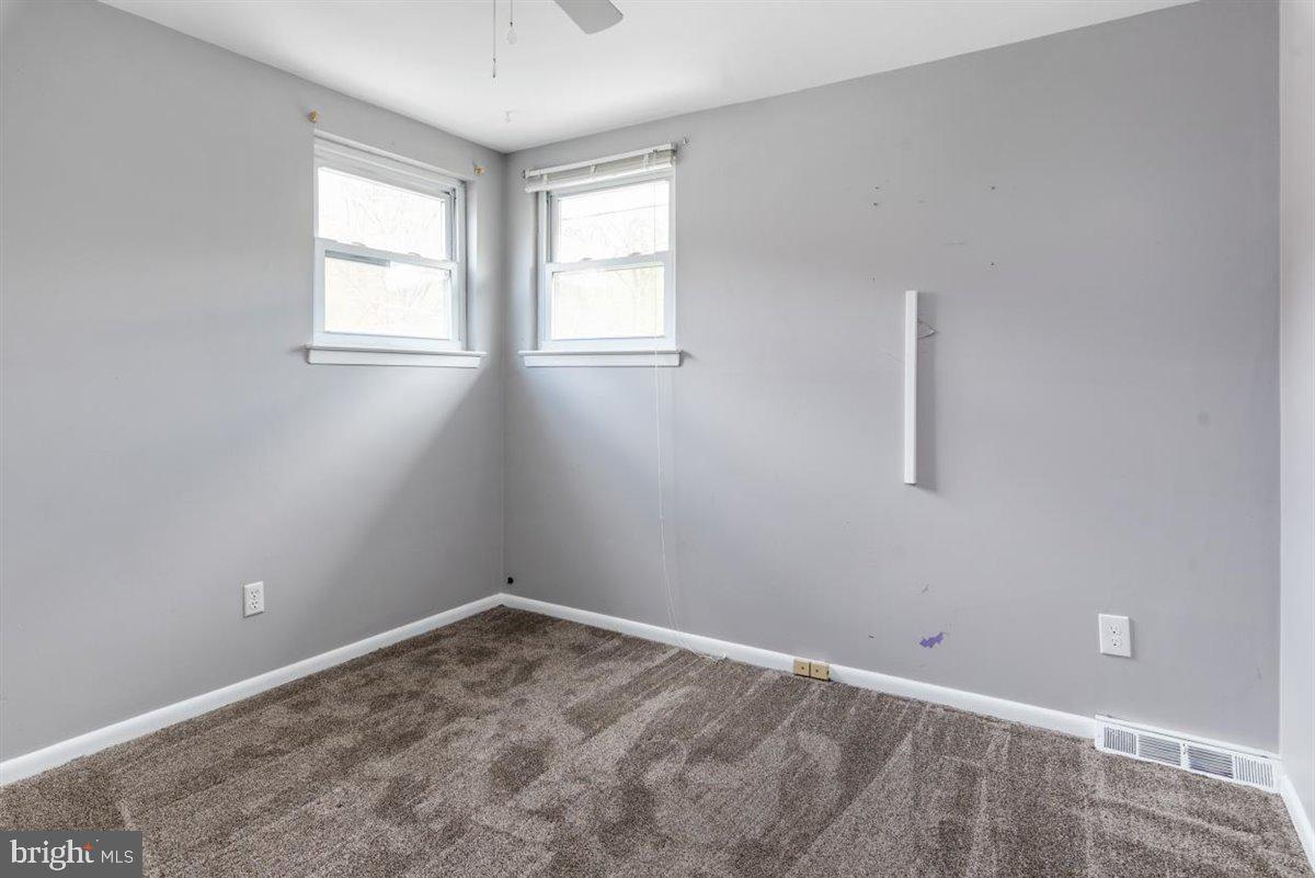 3605 Templar Road Randallstown, MD 21133 - Photo 23 of 39 Secondary bedroom #1 on second level