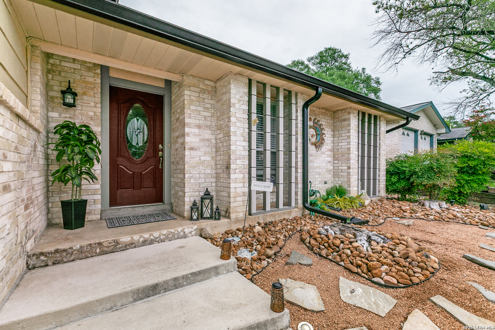 5927 Forest Ridge San Antonio, TX 78240 - Photo 2 of 25