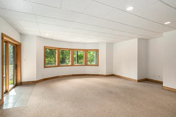 $875,000 | 6483 North 144th Avenue, Walkerville, MI 49459