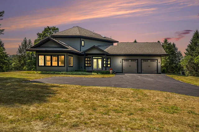 $875,000 | 6483 North 144th Avenue, Walkerville, MI 49459