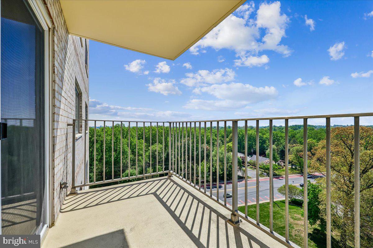 1111 University Boulevard West, Unit 1106A Silver Spring, MD 20902 - Photo 20 of 35