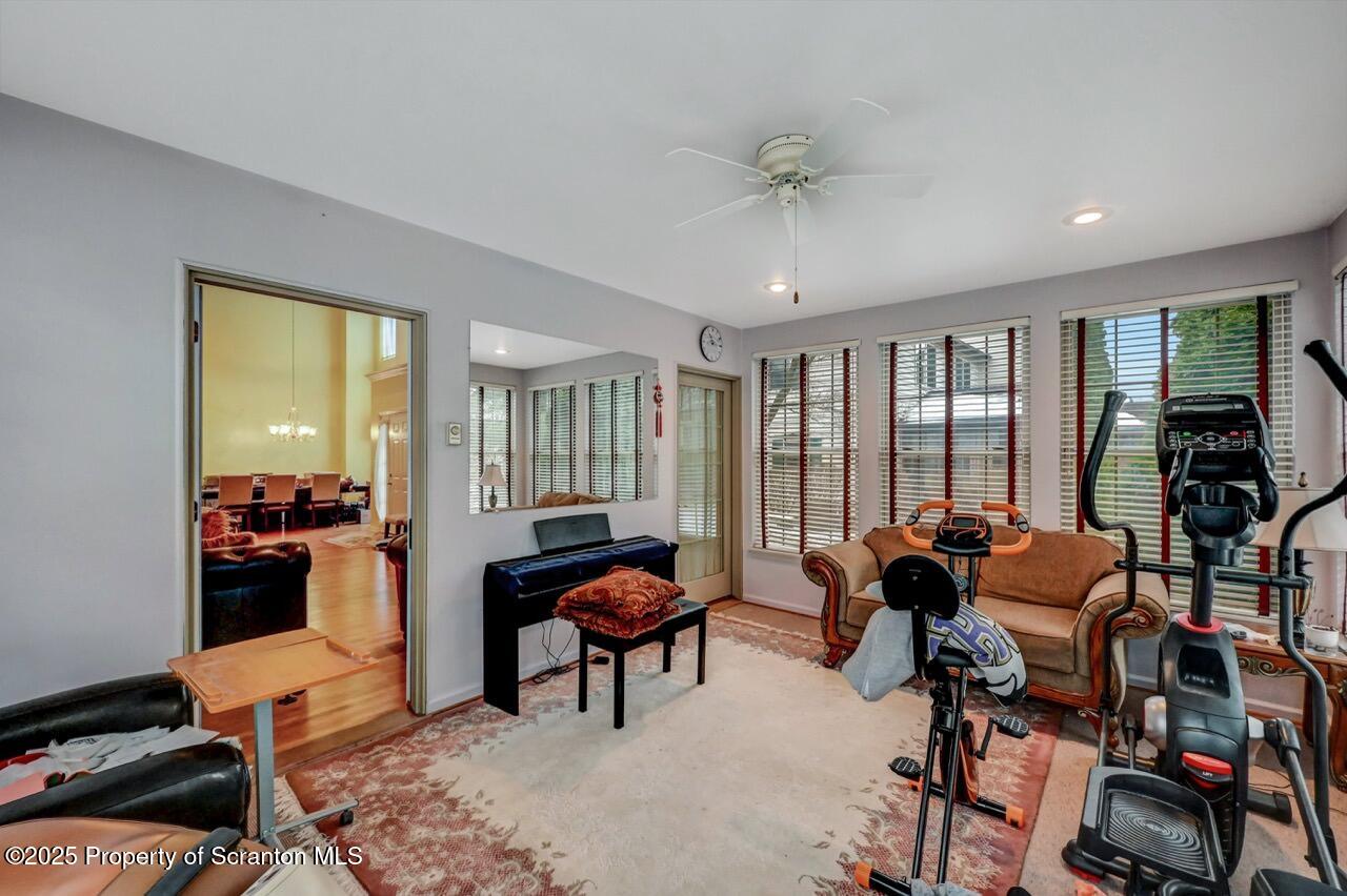 20 Hedge Row Run Clarks Summit, PA 18411 - Photo 21 of 66 20 Hedge Row Run 25 Large