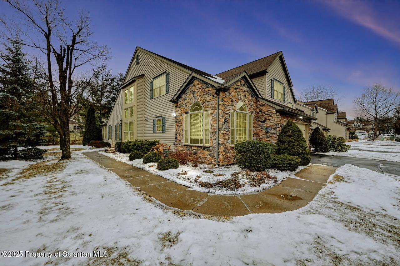 20 Hedge Row Run Clarks Summit, PA 18411 - Photo 29 of 66 20 Hedge Row Run 01 Dusk Large