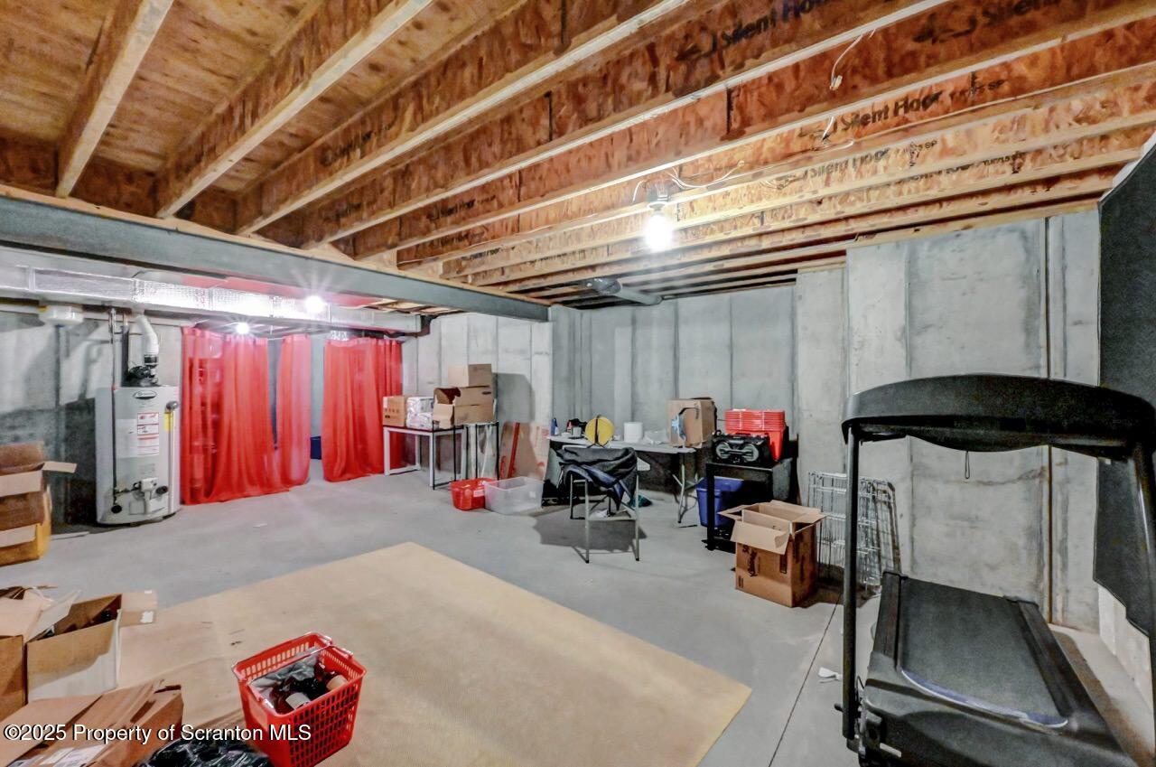 20 Hedge Row Run Clarks Summit, PA 18411 - Photo 60 of 66 a view of a room with gym equipment