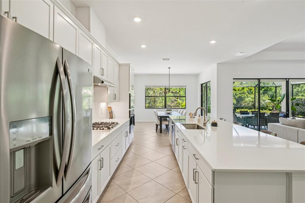 16309 Tradewind Terrace Lakewood Ranch, FL 34211 - Photo 19 of 95