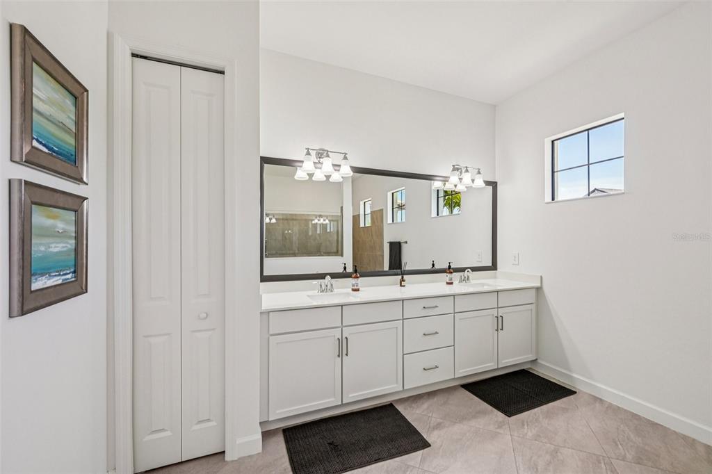 16309 Tradewind Terrace Lakewood Ranch, FL 34211 - Photo 26 of 95