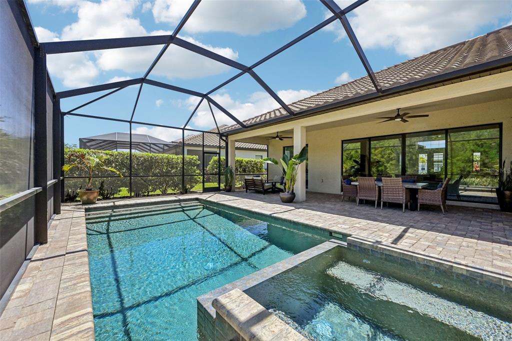 16309 Tradewind Terrace Lakewood Ranch, FL 34211 - Photo 40 of 95