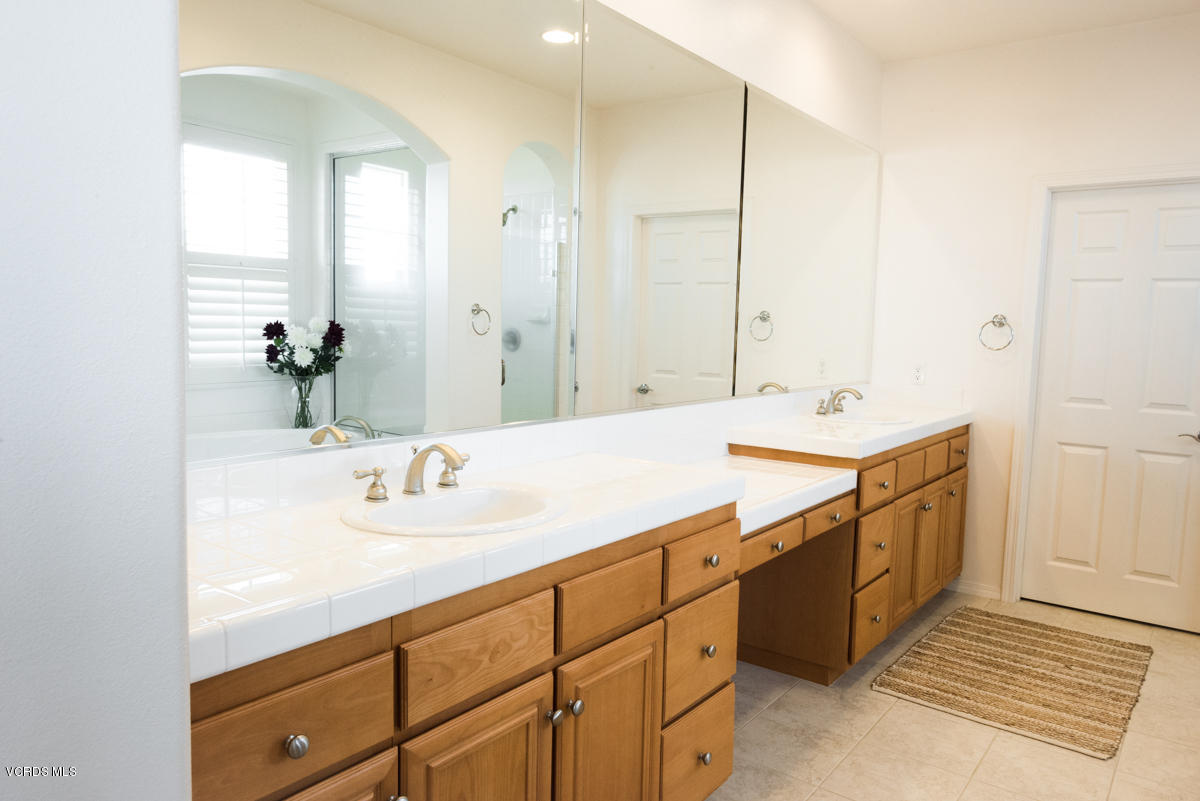 3334 Bridgehampton Way Camarillo, CA 93012 - Photo 13 of 27 3334 Bridgehampton MLS-14
