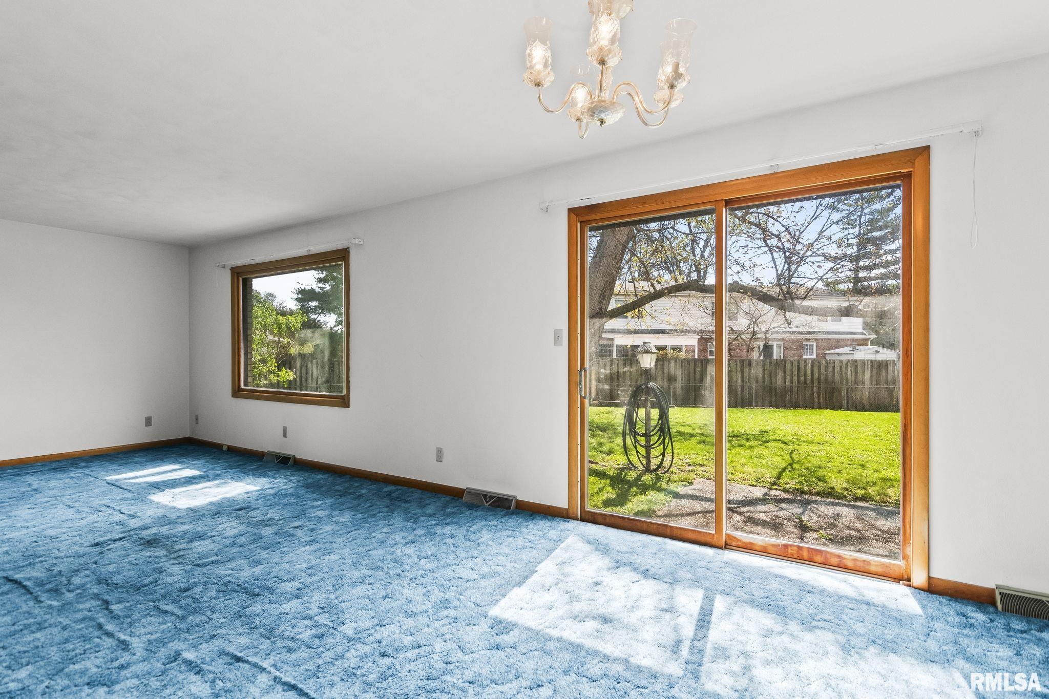 14 Pinehurst Drive Springfield, IL 62704 - Photo 11 of 35