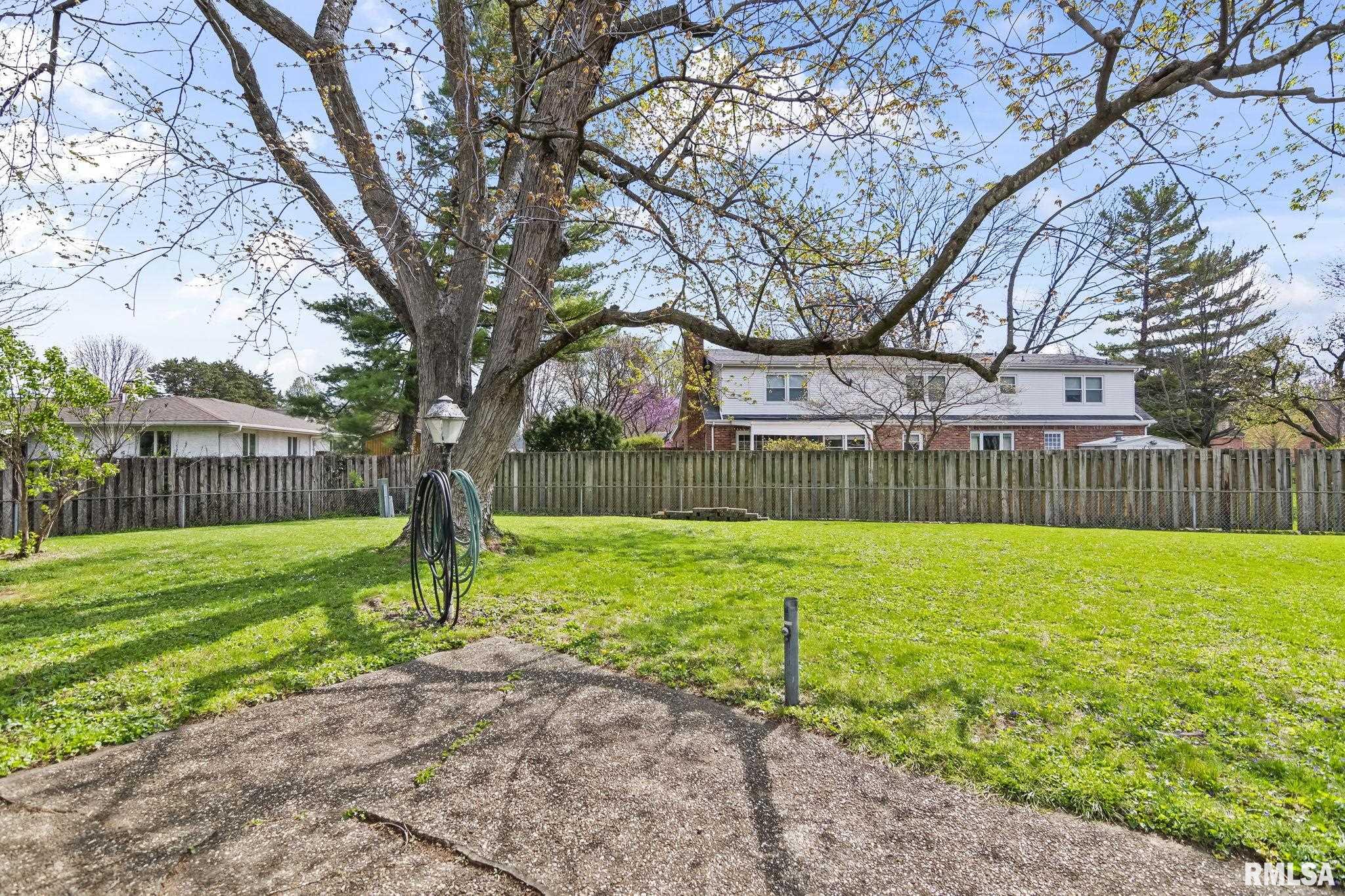 14 Pinehurst Drive Springfield, IL 62704 - Photo 32 of 35