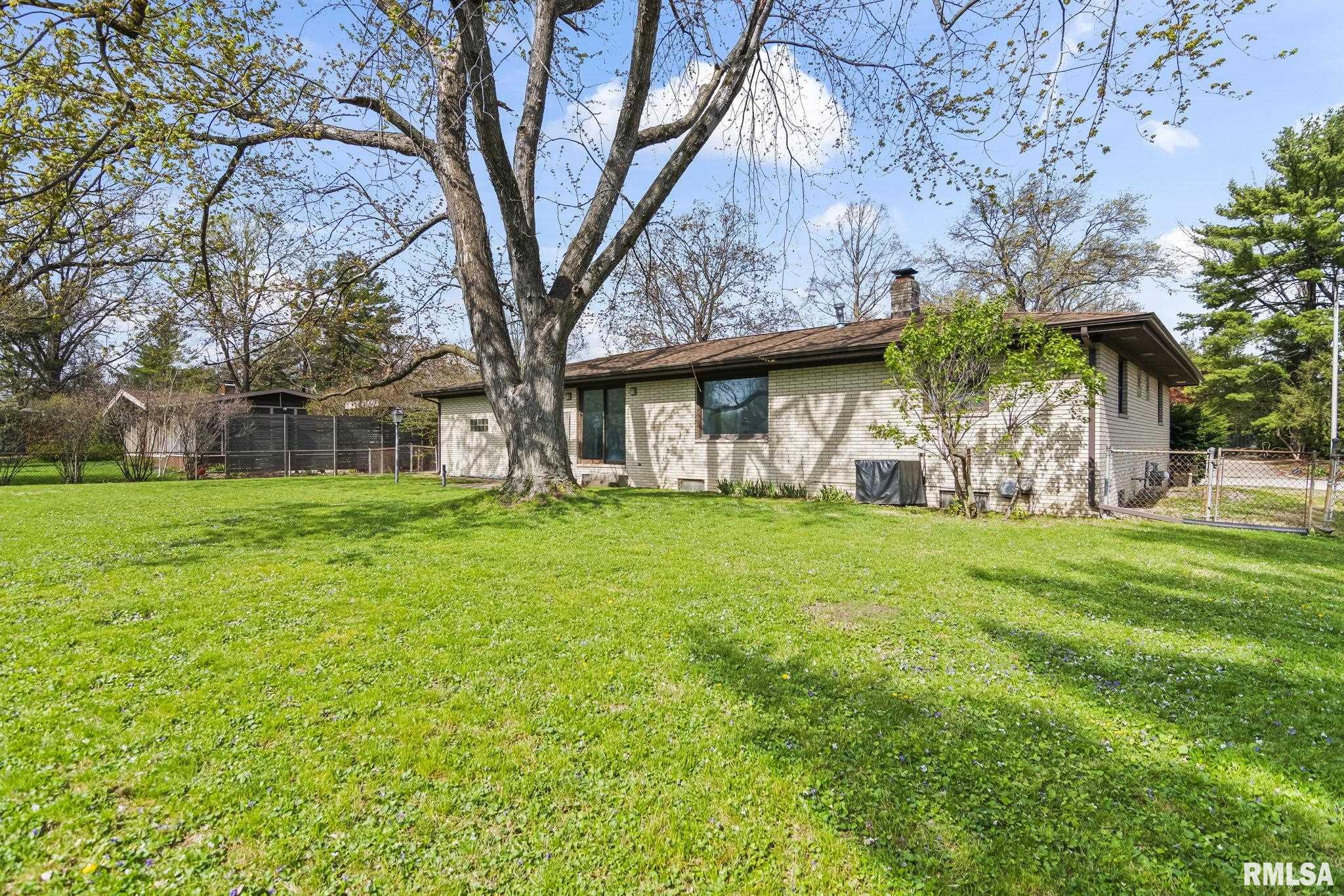 14 Pinehurst Drive Springfield, IL 62704 - Photo 34 of 35