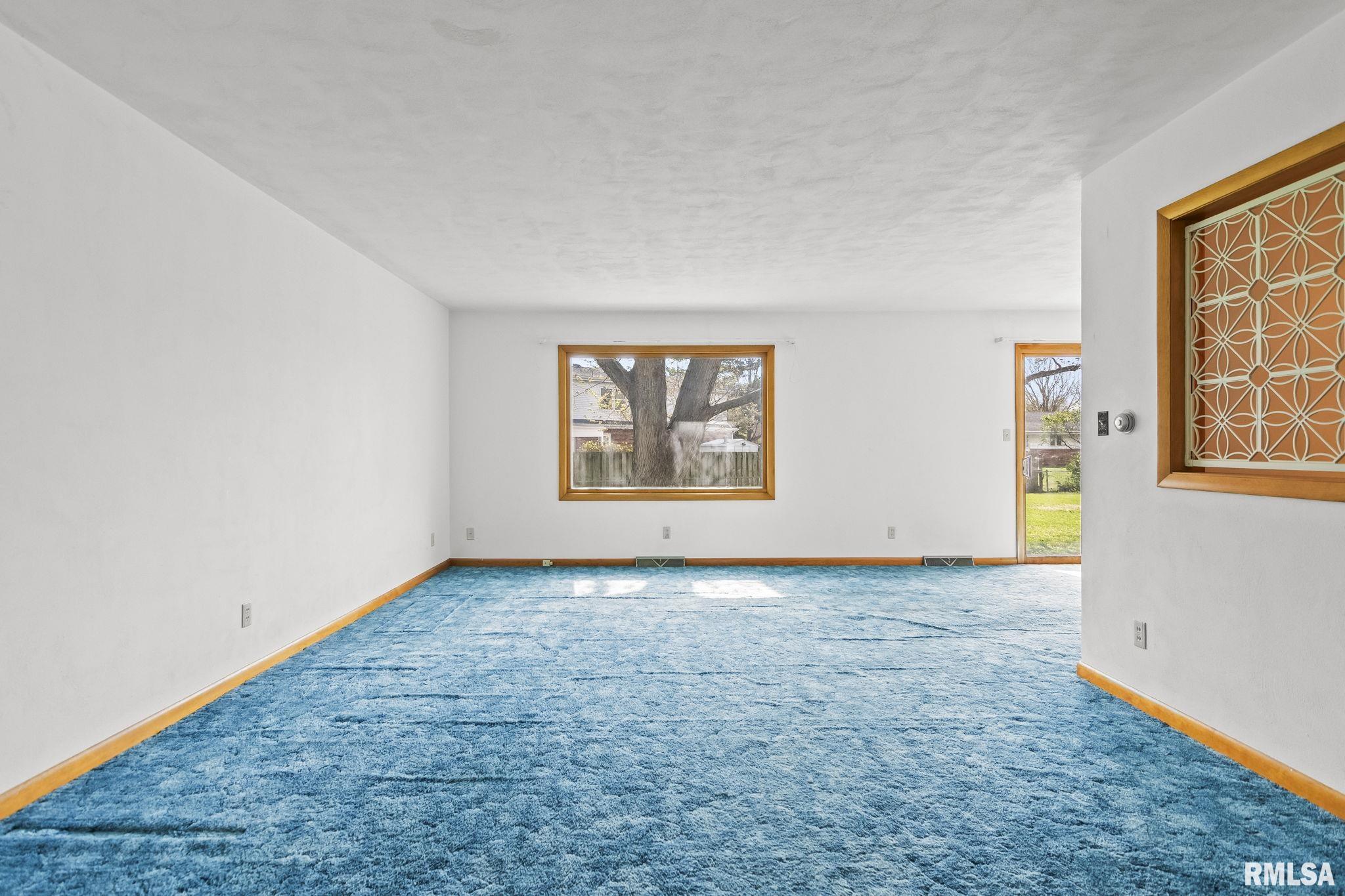 14 Pinehurst Drive Springfield, IL 62704 - Photo 5 of 35