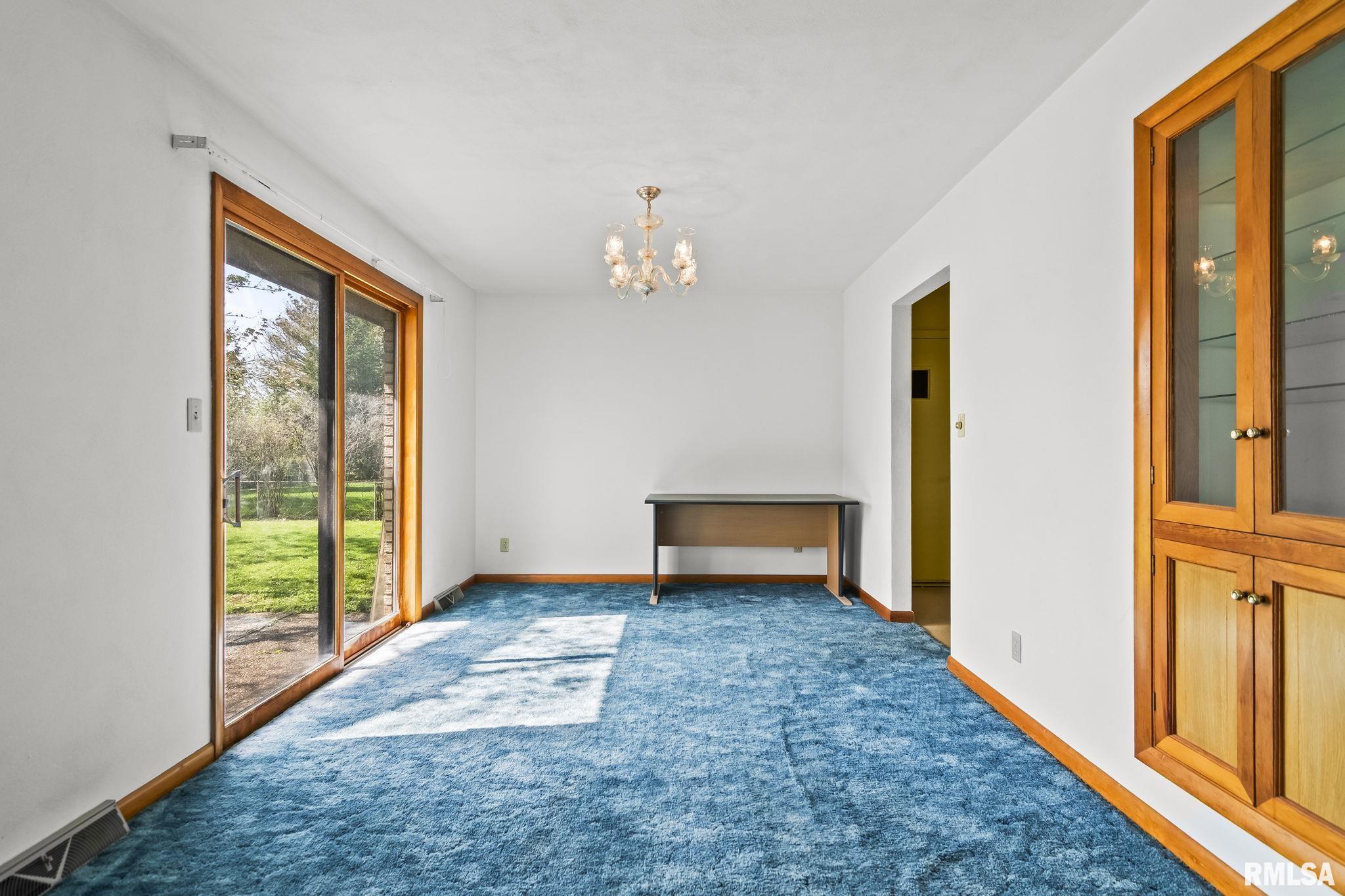 14 Pinehurst Drive Springfield, IL 62704 - Photo 9 of 35