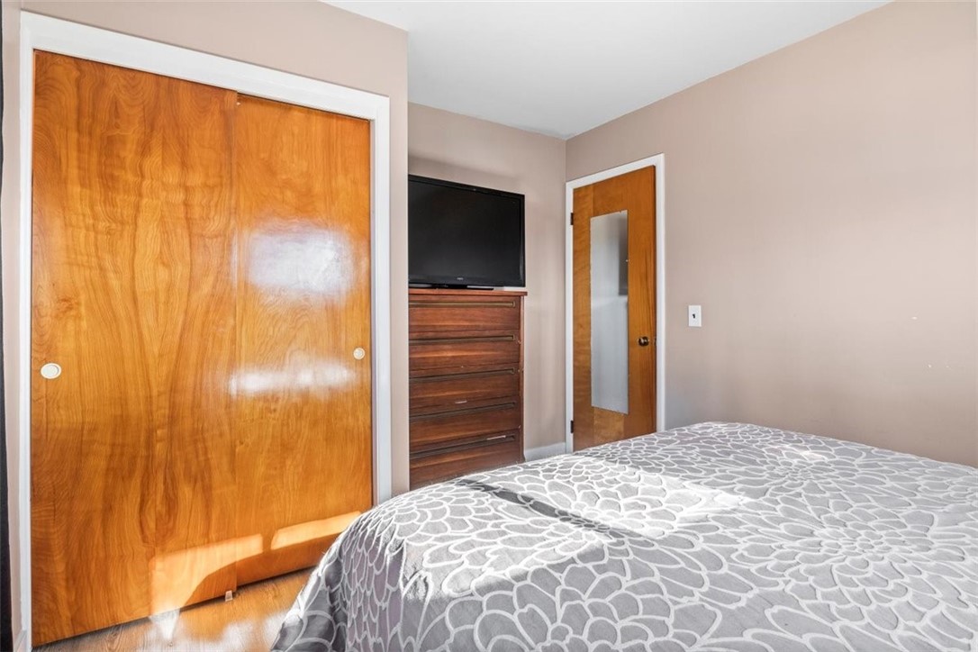 119 Highview Drive Irondequoit, NY 14609 - Photo 15 of 32