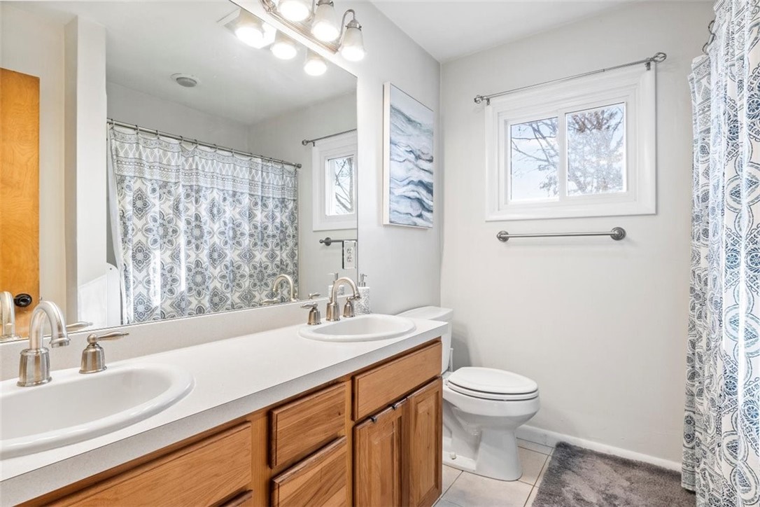 119 Highview Drive Irondequoit, NY 14609 - Photo 16 of 32