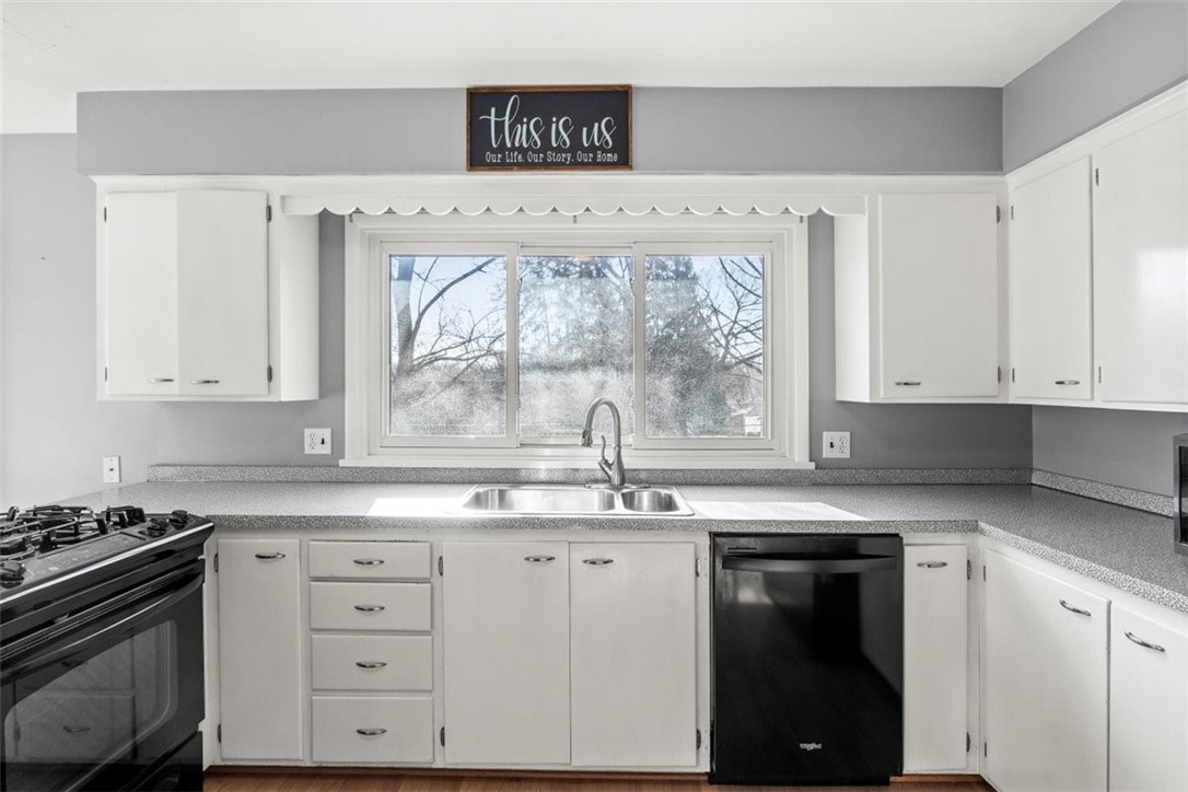 119 Highview Drive Irondequoit, NY 14609 - Photo 19 of 32