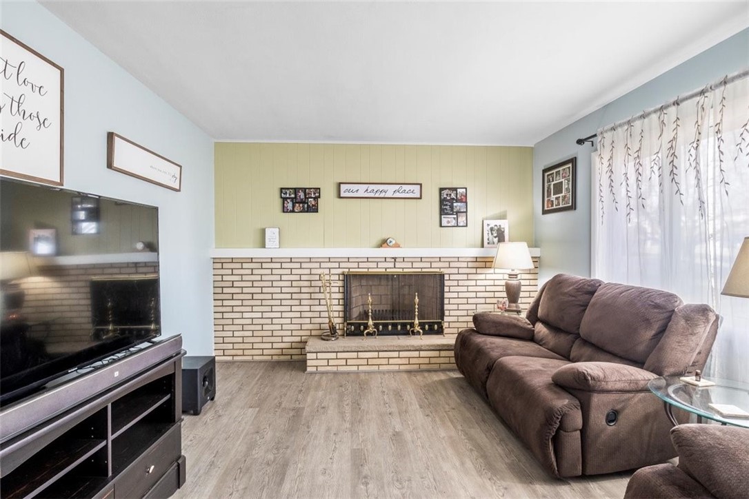 119 Highview Drive Irondequoit, NY 14609 - Photo 7 of 32