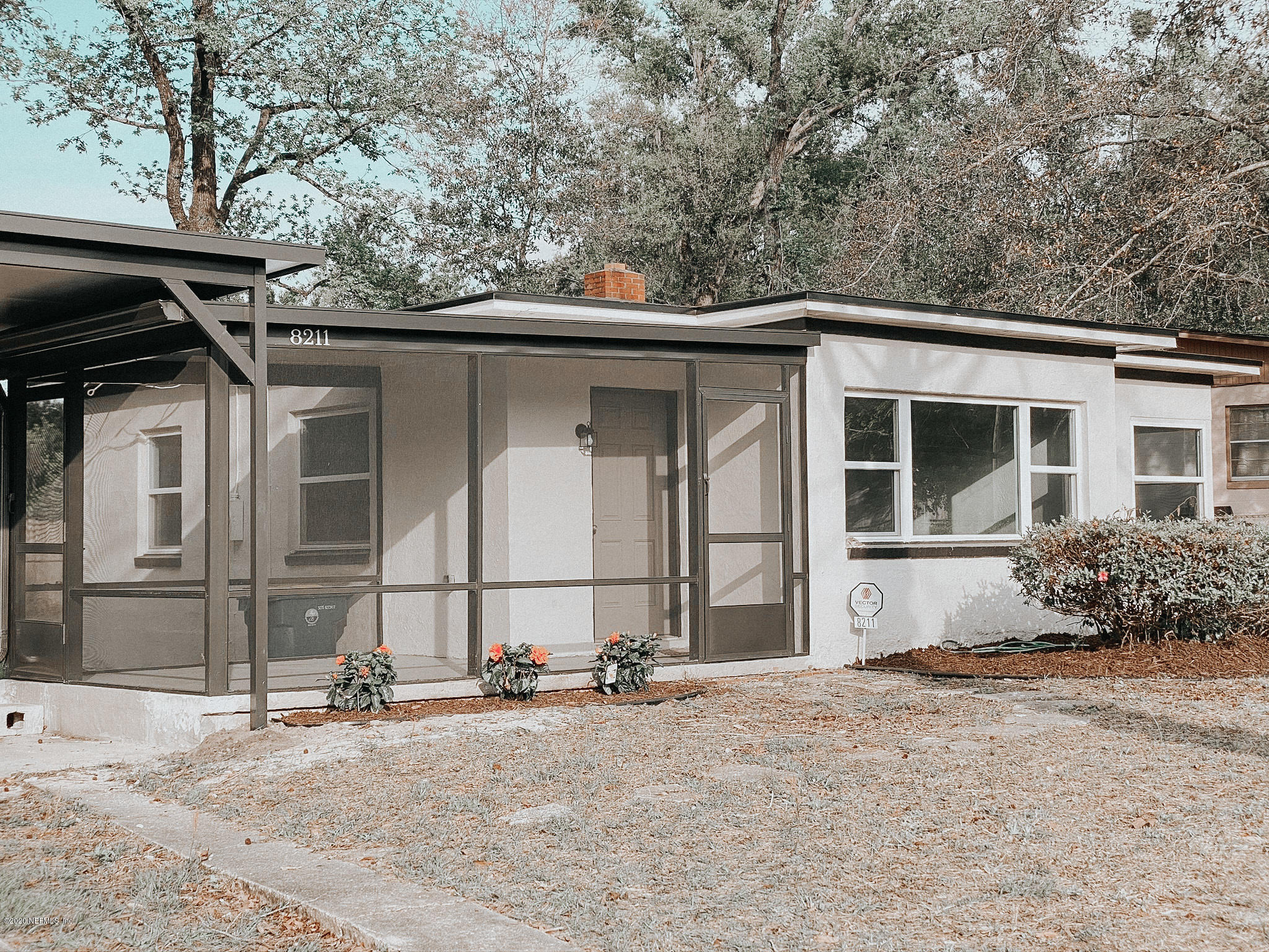 8211 Merivale Road Jacksonville, FL 32208 - Photo 1 of 11 IMG_5097