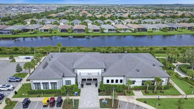 $709,000 | 11815 Southwest Sailfish Isles Way, Port St. Lucie, FL 34987