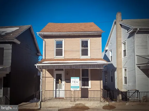 $118,000 | 1227 Pulaski Avenue, Coal Township, PA 17866