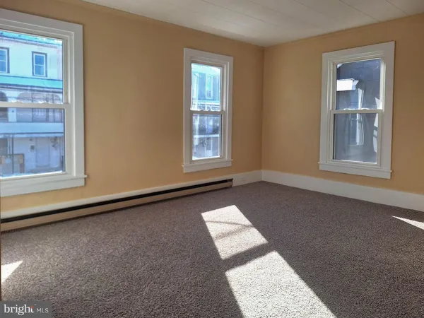 $118,000 | 1227 Pulaski Avenue, Coal Township, PA 17866