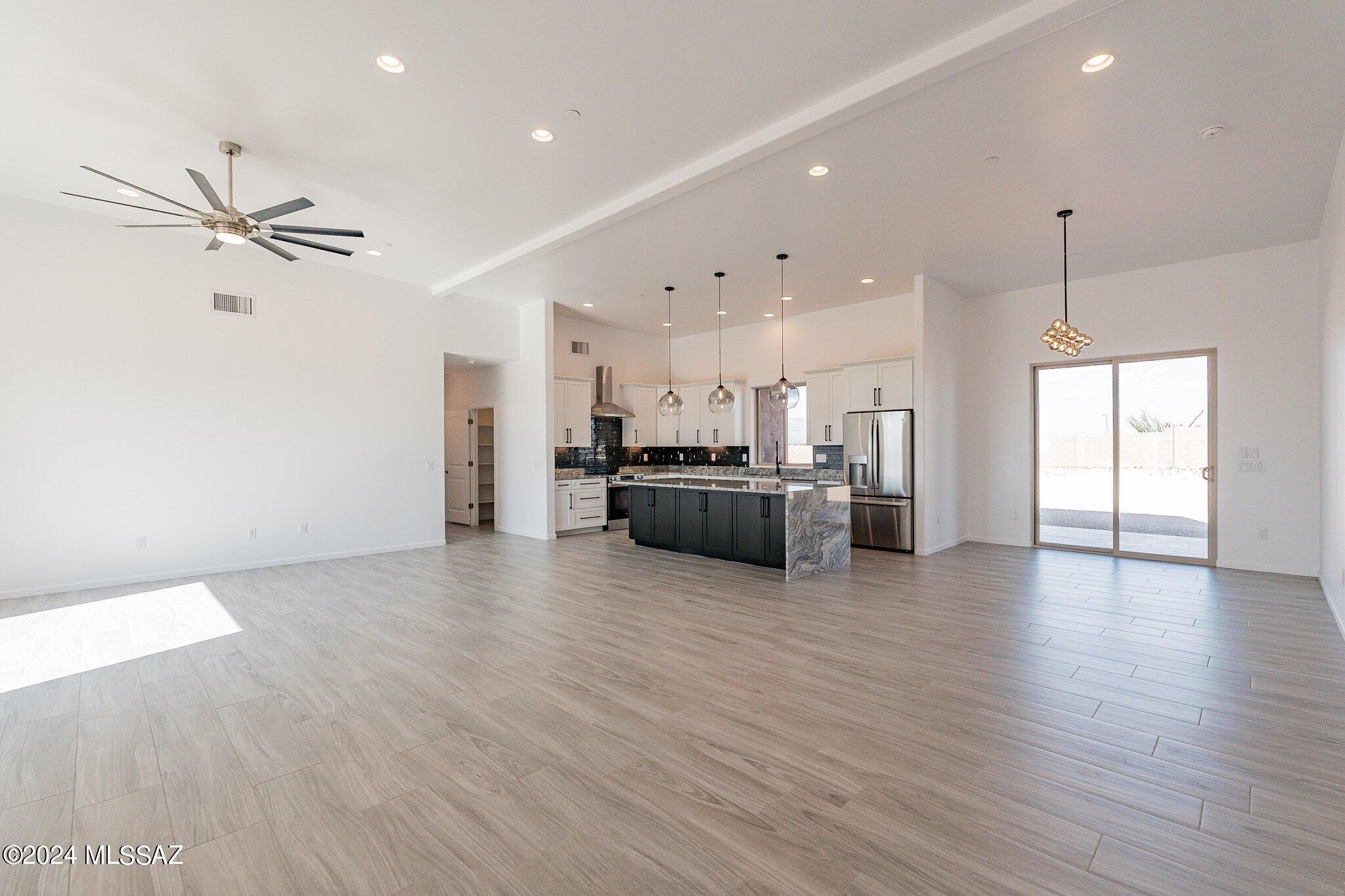 1228 Range Rider Place Vail, AZ 85641 - Photo 5 of 50