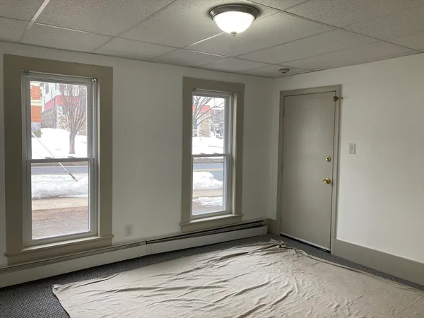 $1,595 | 32 West Main Street, Unit 202, Marlborough, MA 01752