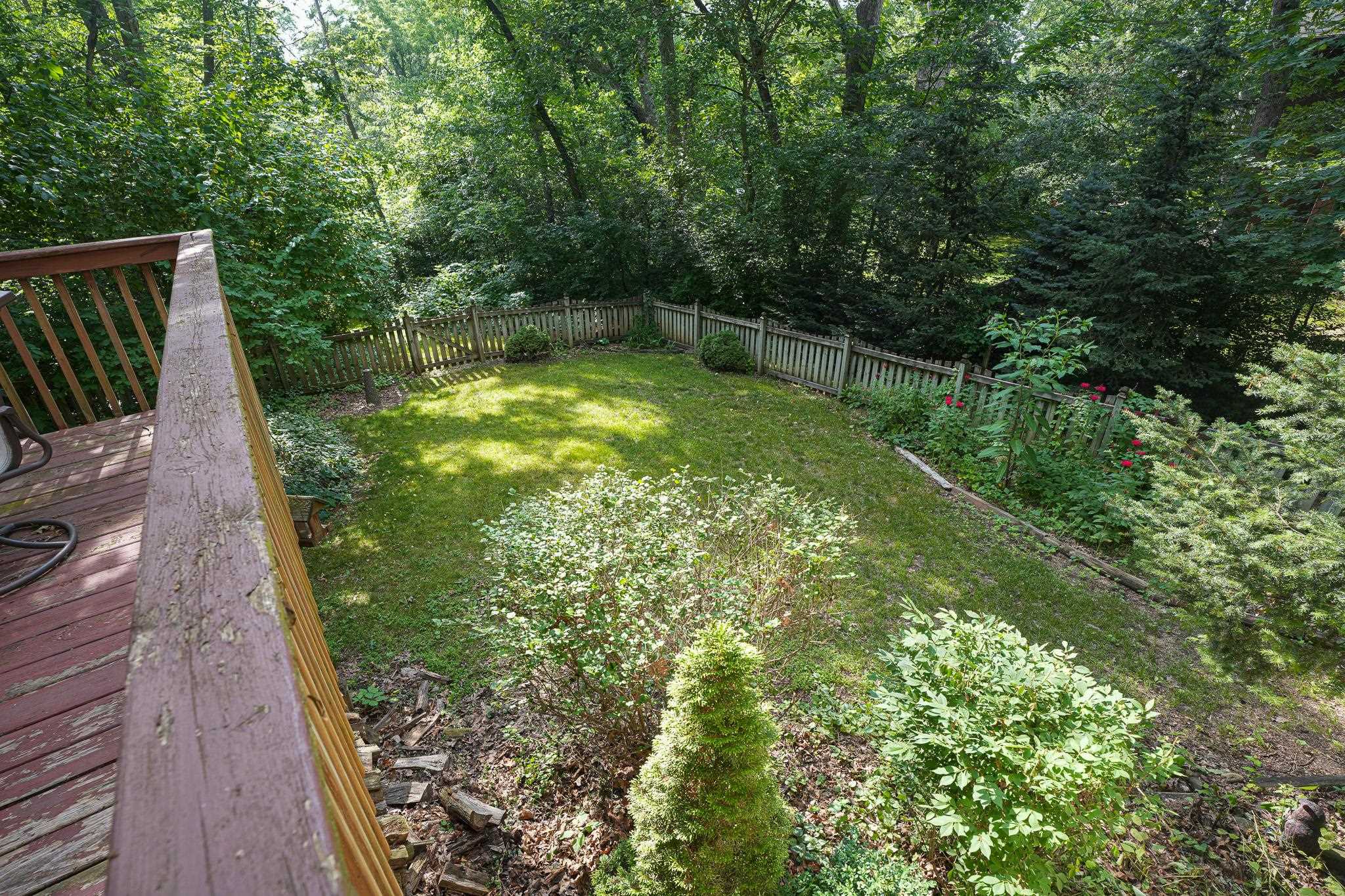 10340 William Trail Roscoe, IL 61073 - Photo 22 of 27 a view of a backyard with pathway