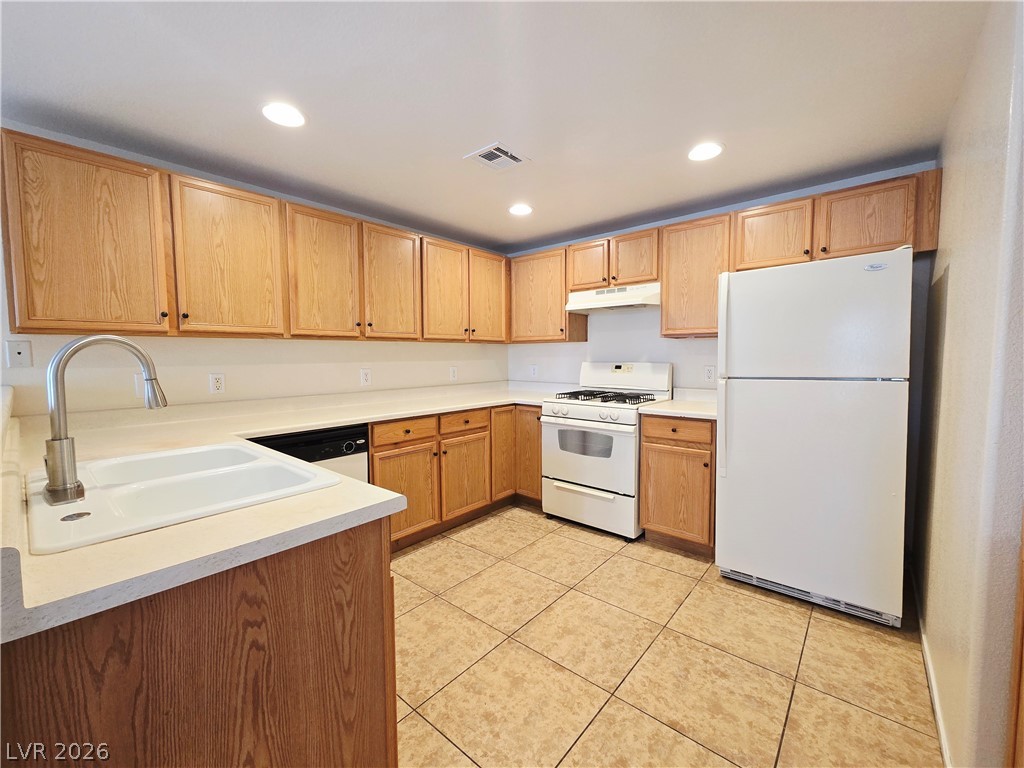 9580 West Reno Avenue, Unit 183 Las Vegas, NV 89148 - Photo 11 of 23