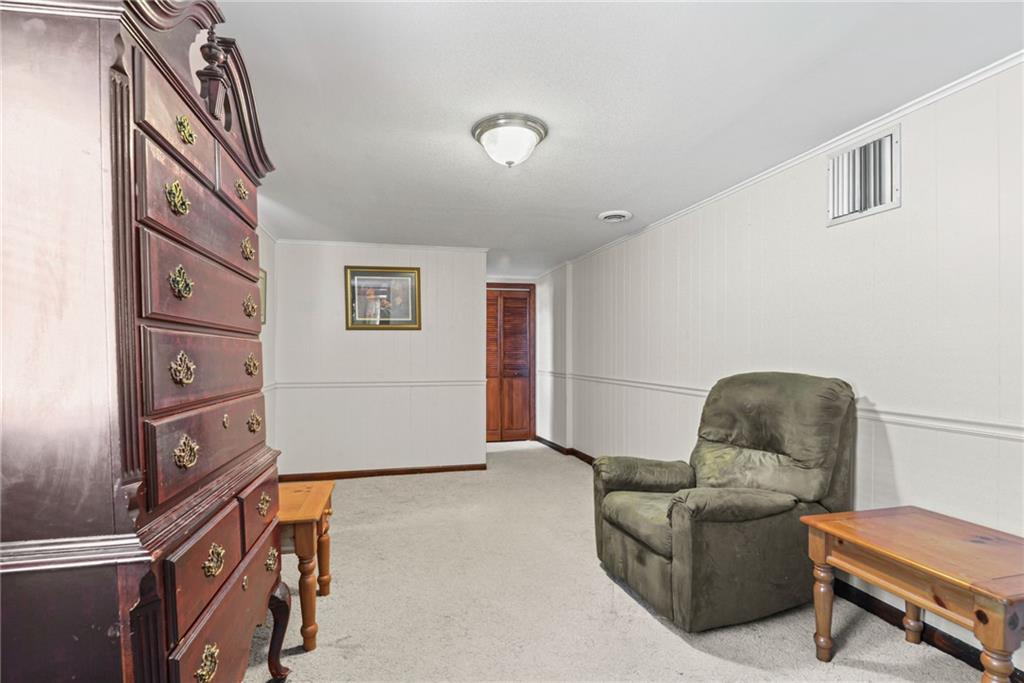 9 Maple Lane Gretna, LA 70053 - Photo 11 of 25