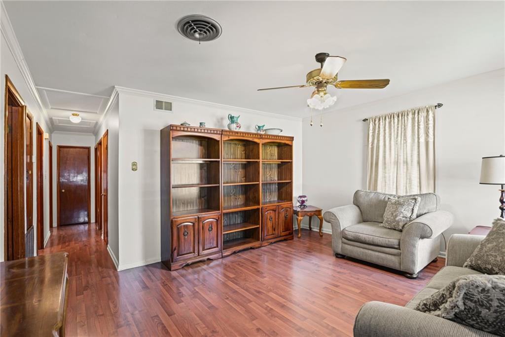 9 Maple Lane Gretna, LA 70053 - Photo 6 of 25