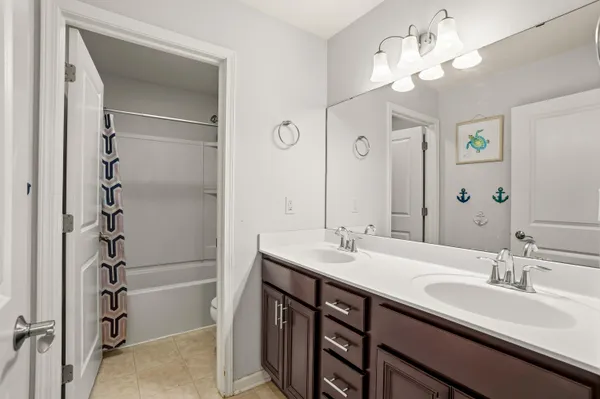 $649,900 | 12940 79th Place, Bristol, WI 53104