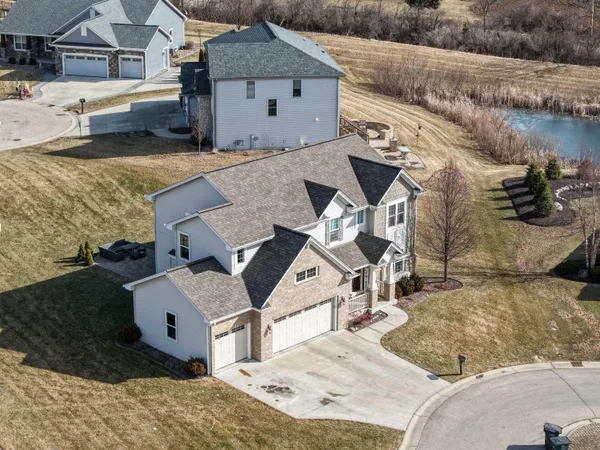 $649,900 | 12940 79th Place, Bristol, WI 53104