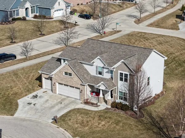 $649,900 | 12940 79th Place, Bristol, WI 53104