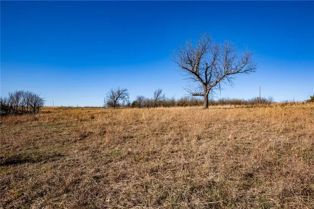 $200,000 | 0 Xavier Road, Mapleton, KS 66754