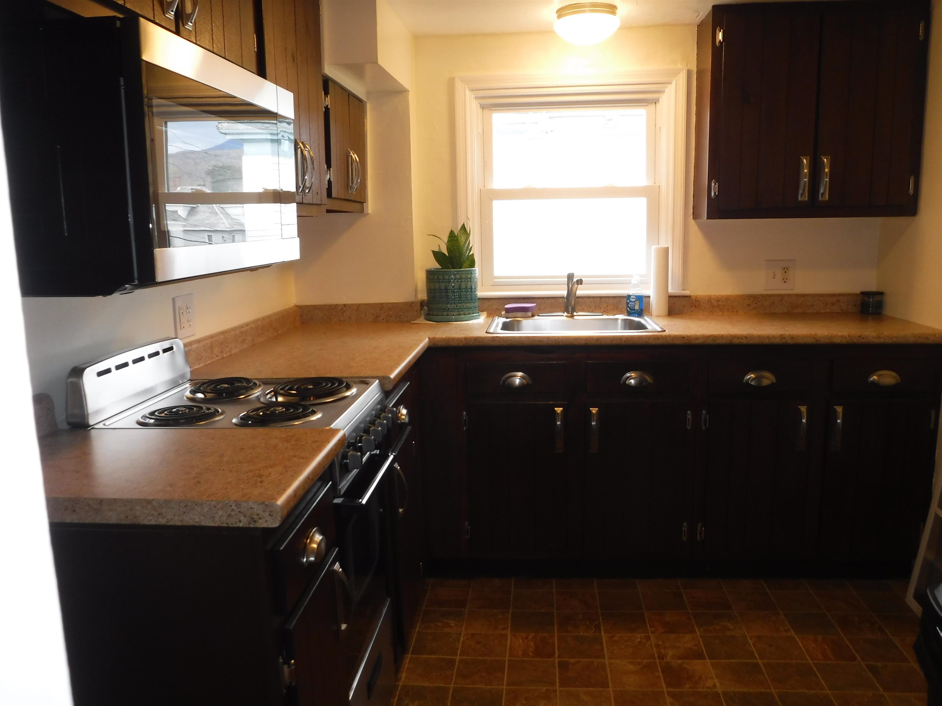 3 Spellman Terrace Rutland, VT 05701 - Photo 12 of 23