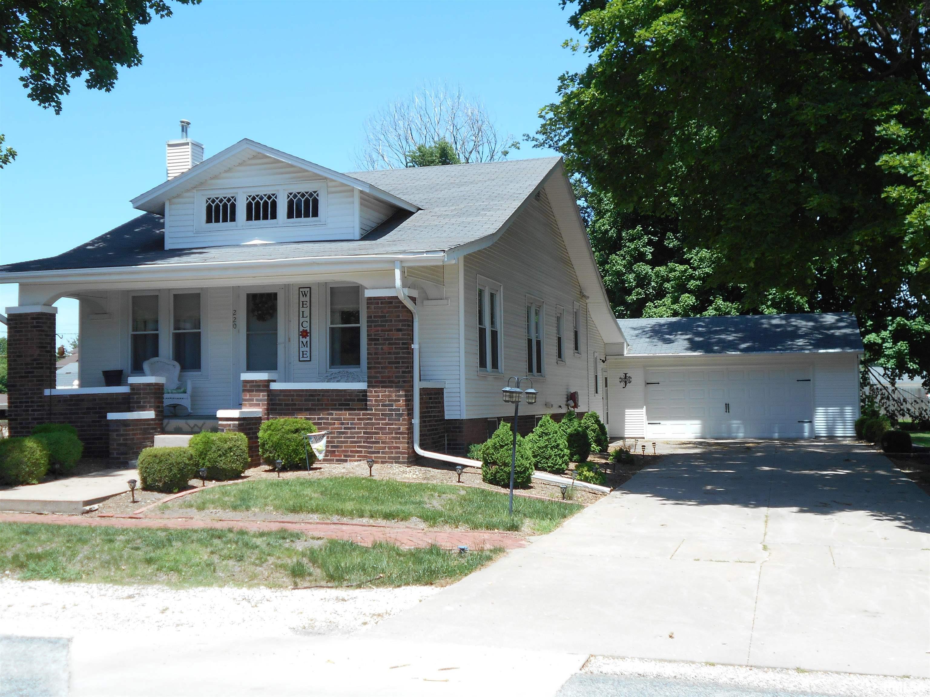 220 East Main Street Good Hope, IL 61438 - Photo 9 of 13
