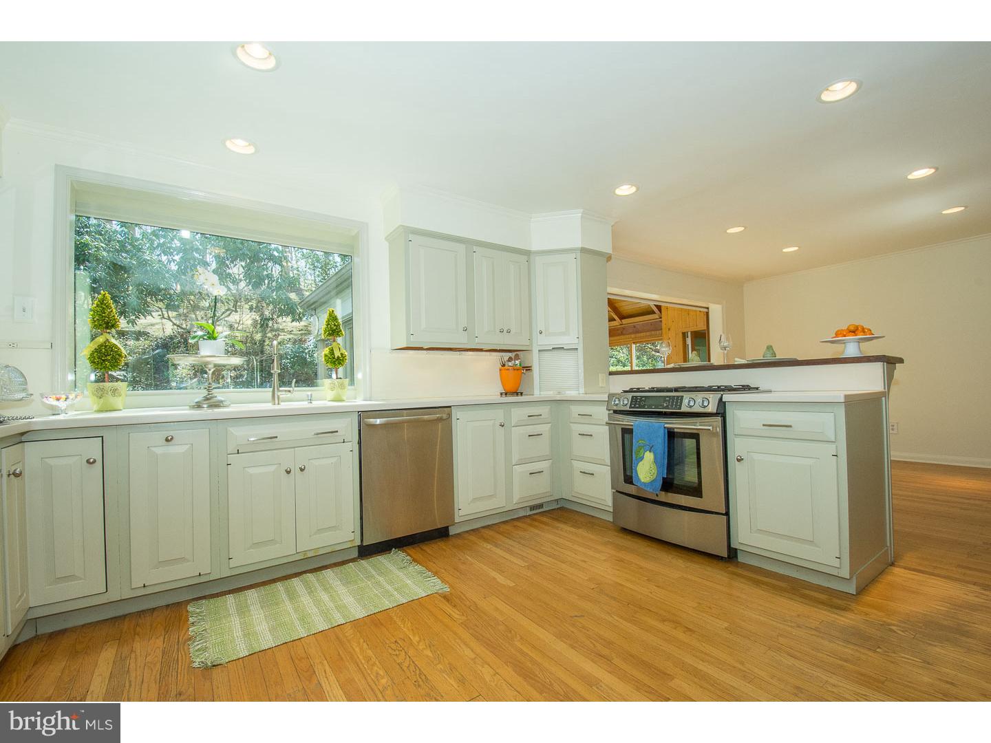 132 Old Gulph Road Gladwyne, PA 19035 - Photo 8 of 25