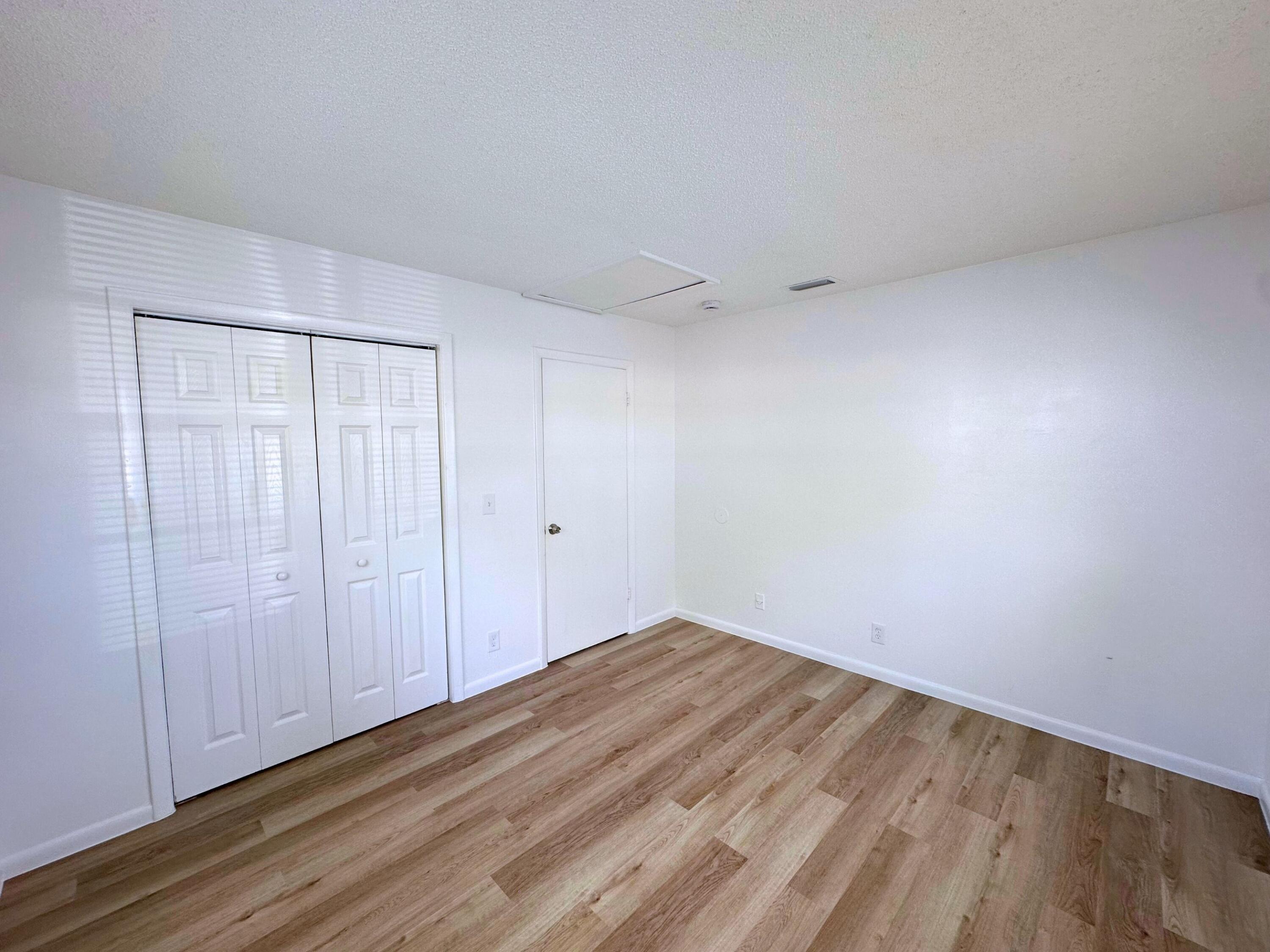 3662 Davis Road, Unit 3668 Palm Springs, FL 33461 - Photo 13 of 19 14 (5)