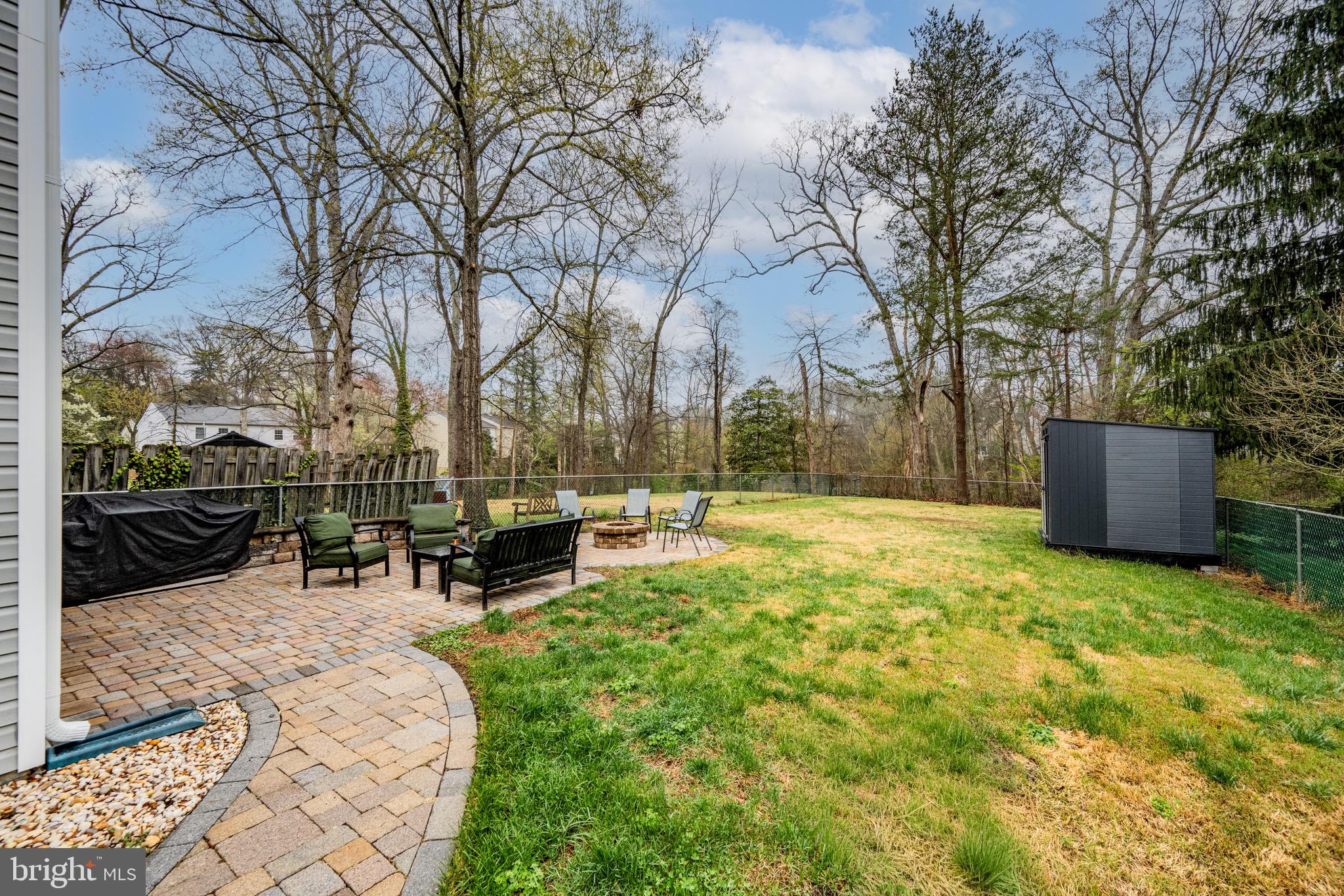 129 McKinsey Road Severna Park, MD 21146 - Photo 5 of 38 a view of bench in a backyard of house
