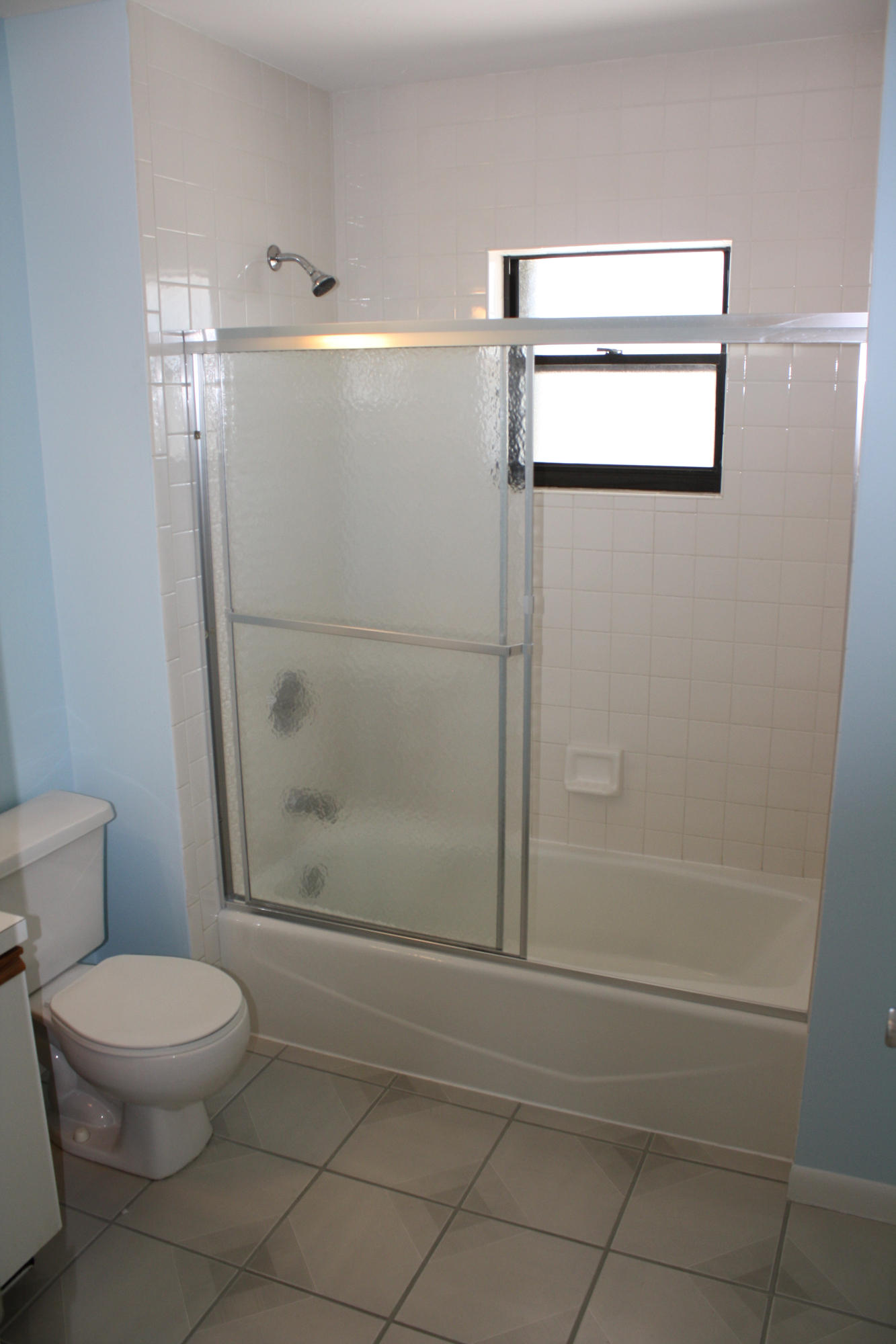 29437 Ranger Avenue Big Pine Key, FL 33043 - Photo 28 of 33 Hallway bathroom 2nd view