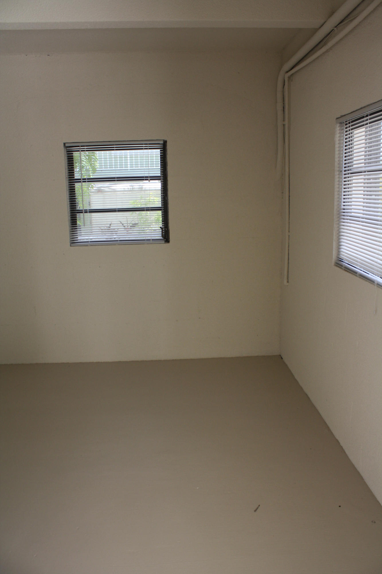 29437 Ranger Avenue Big Pine Key, FL 33043 - Photo 29 of 33 Large storage view #1