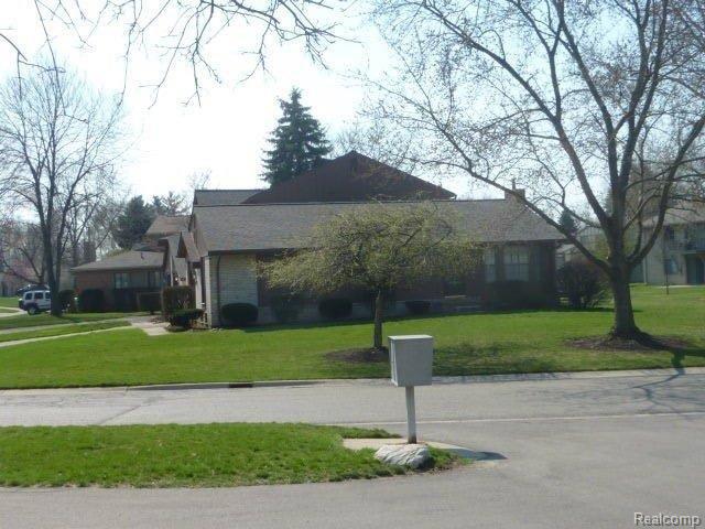 1850 Allenway Court Rochester, MI 48309 - Photo 18 of 25 P1020516.jpg