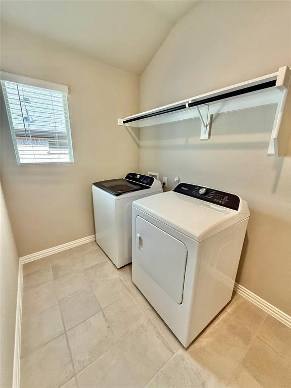 2104 Rannoch Street Sherman, TX 75092 - Photo 10 of 34