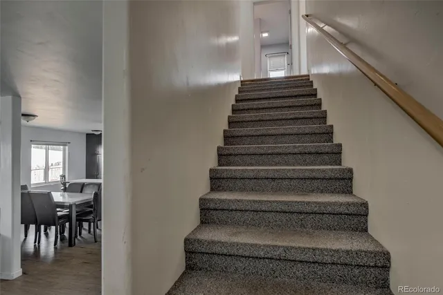 a view of entryway and hall